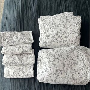 Lot of 2 duvet and 4 pillows cover IKEA